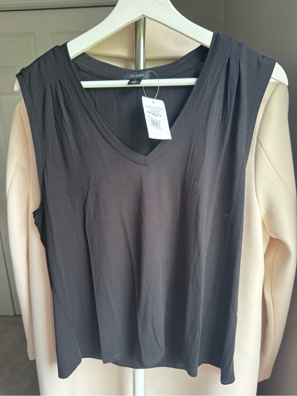 Halogen Black V-Neck Sleeveless Tank Top